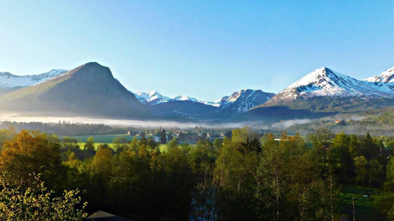 Apartment Dreamvalley Isfjorden Екстер'єр фото
